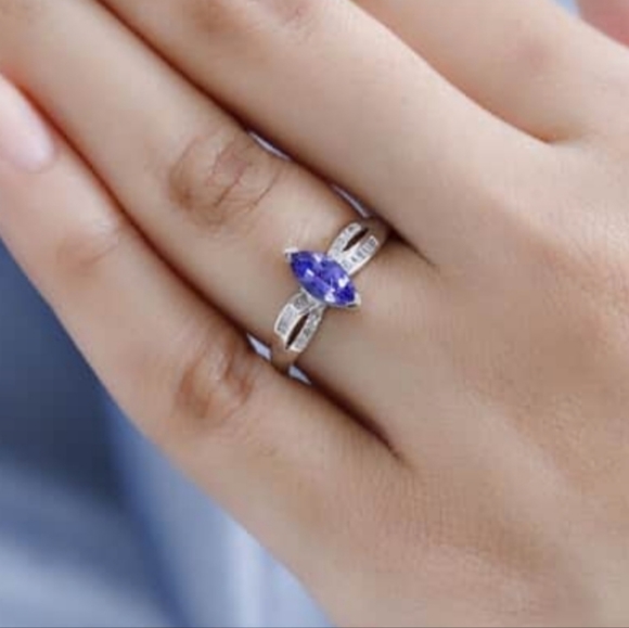 Genuine AAA Tanzanite & Diamond Ring Size 9! - Picture 3 of 7